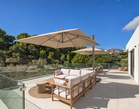 BRAND-NEW LUXURY VILLA WITH PRIVATE GYM AND SAUNA IN BENALMÁDENA