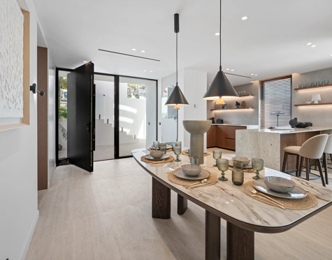 BRAND-NEW LUXURY VILLA WITH PRIVATE GYM AND SAUNA IN BENALMÁDENA