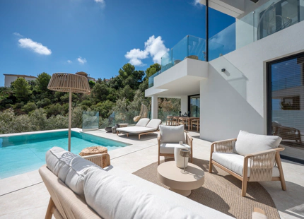 BRAND-NEW LUXURY VILLA WITH PRIVATE GYM AND SAUNA IN BENALMÁDENA