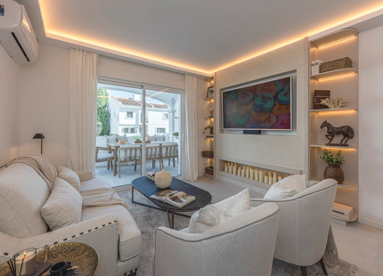 ELEGANT FOUR-BEDROOM TOWNHOUSE IN NUEVA ANDALUCÍA