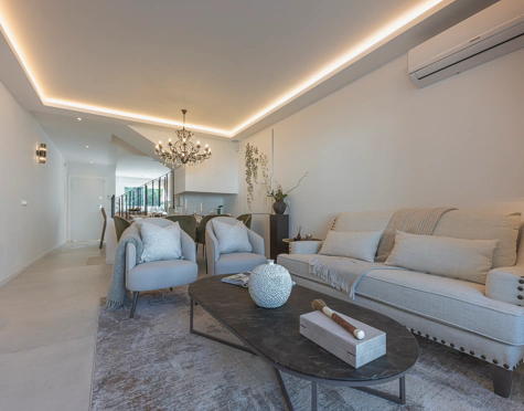 ELEGANT FOUR-BEDROOM TOWNHOUSE IN NUEVA ANDALUCÍA