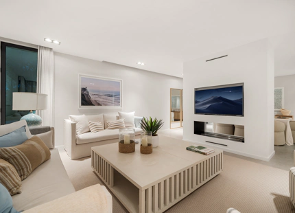 LUXURY FIVE-BEDROOM BEACHFRONT VILLA ON ESTEPONA’S NEW GOLDEN MILE