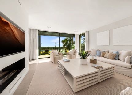 LUXURY FIVE-BEDROOM BEACHFRONT VILLA ON ESTEPONA’S NEW GOLDEN MILE