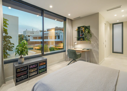 STUNNING FOUR-BEDROOM VILLA ON THE NEW GOLDEN MILE