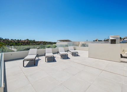 STUNNING FOUR-BEDROOM VILLA ON THE NEW GOLDEN MILE