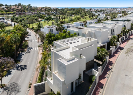 STUNNING FOUR-BEDROOM VILLA ON THE NEW GOLDEN MILE