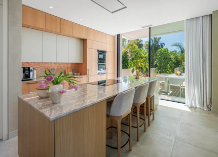 STUNNING FOUR-BEDROOM VILLA ON THE NEW GOLDEN MILE
