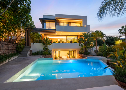 STUNNING FOUR-BEDROOM VILLA ON THE NEW GOLDEN MILE