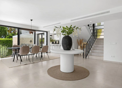 EXCEPTIONAL 4-BEDROOM LUXURY VILLA IN LA CERQUILLA, NUEVA ANDALUCÍA