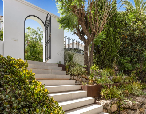EXCEPTIONAL 4-BEDROOM LUXURY VILLA IN LA CERQUILLA, NUEVA ANDALUCÍA
