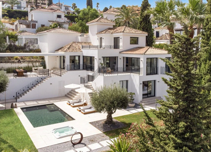 EXCEPTIONAL 4-BEDROOM LUXURY VILLA IN LA CERQUILLA, NUEVA ANDALUCÍA