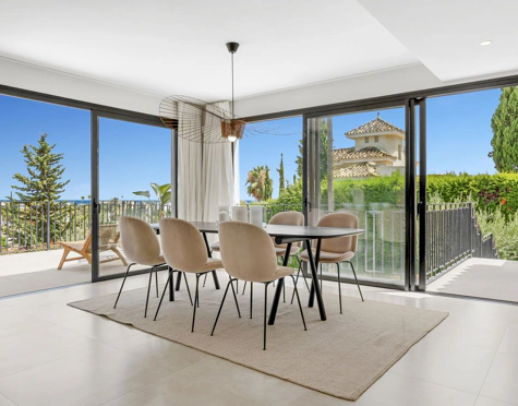EXCEPTIONAL 4-BEDROOM LUXURY VILLA IN LA CERQUILLA, NUEVA ANDALUCÍA
