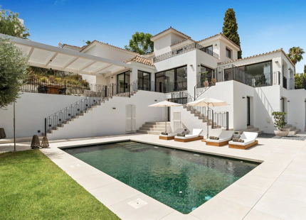 EXCEPTIONAL 4-BEDROOM LUXURY VILLA IN LA CERQUILLA, NUEVA ANDALUCÍA