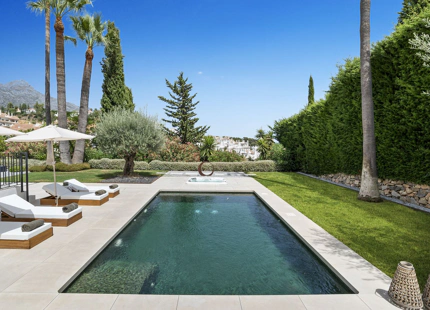 EXCEPTIONAL 4-BEDROOM LUXURY VILLA IN LA CERQUILLA, NUEVA ANDALUCÍA
