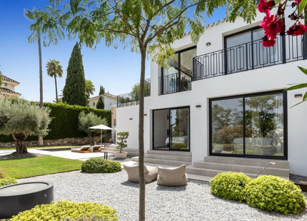 EXCEPTIONAL 4-BEDROOM LUXURY VILLA IN LA CERQUILLA, NUEVA ANDALUCÍA