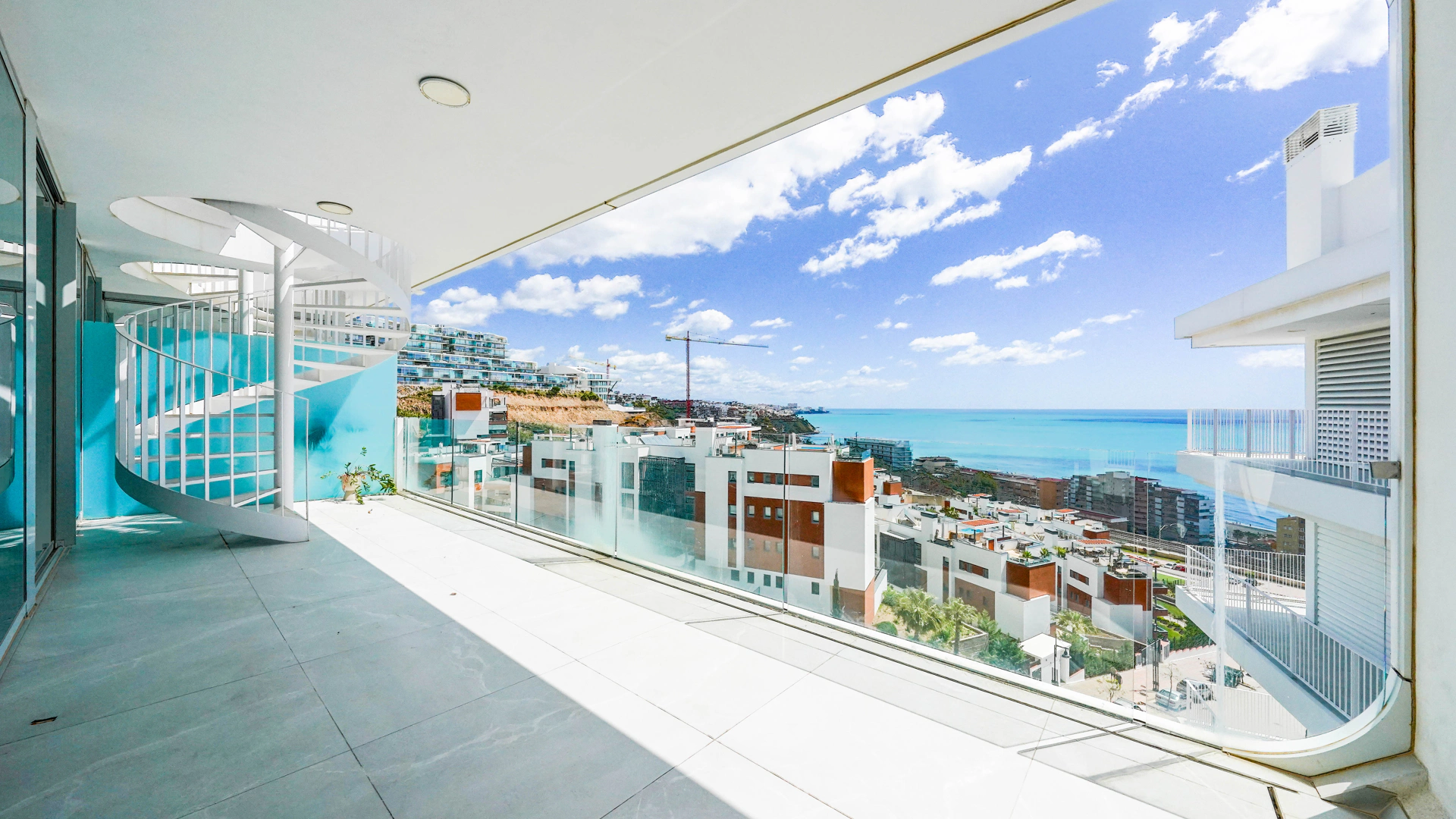Penthouse for sale in El Higueron, Fuengirola