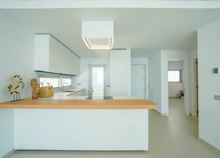 STUNNING SOUTH-FACING PENTHOUSE WITH SEA VIEWS IN FUENGIROLA