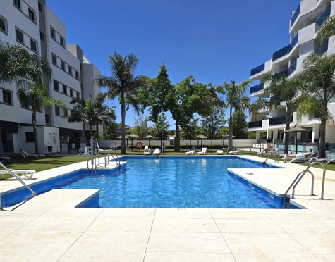 ELEGANT PENTHOUSE WITH EXPANSIVE TERRACE IN MIJAS