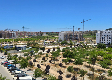ELEGANT PENTHOUSE WITH EXPANSIVE TERRACE IN MIJAS