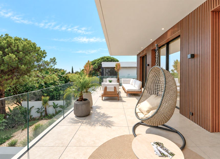 BRAND-NEW LUXURY VILLA WITH OUTSTANDING FEATURES IN MARBELLA