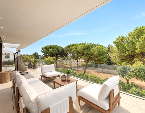 BRAND-NEW LUXURY VILLA WITH OUTSTANDING FEATURES IN MARBELLA