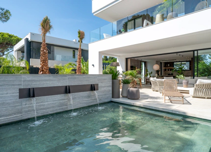 BRAND-NEW LUXURY VILLA WITH OUTSTANDING FEATURES IN MARBELLA