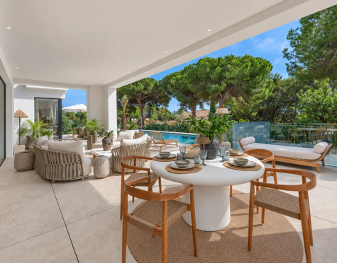BRAND-NEW LUXURY VILLA WITH OUTSTANDING FEATURES IN MARBELLA