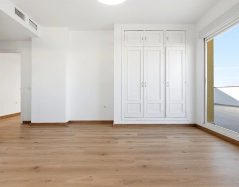 EXCLUSIVE RECENTLY RENOVATED APARTMENT IN THE HEART OF SAN PEDRO DE ALCÁNTARA