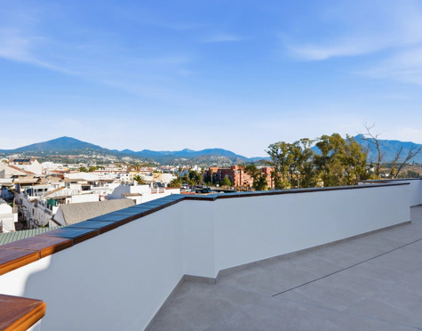 EXCLUSIVE RECENTLY RENOVATED APARTMENT IN THE HEART OF SAN PEDRO DE ALCÁNTARA