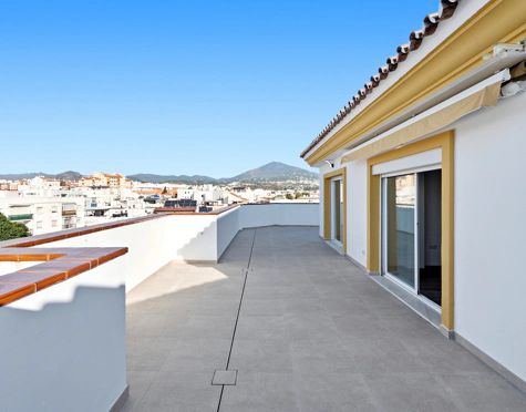 EXCLUSIVE RECENTLY RENOVATED APARTMENT IN THE HEART OF SAN PEDRO DE ALCÁNTARA