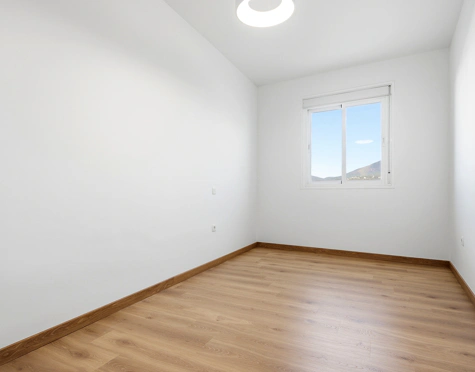 EXCLUSIVE RECENTLY RENOVATED APARTMENT IN THE HEART OF SAN PEDRO DE ALCÁNTARA