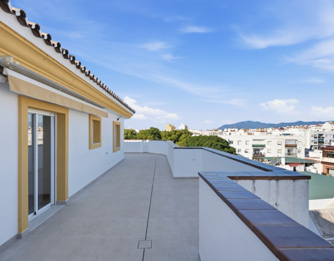 EXCLUSIVE RECENTLY RENOVATED APARTMENT IN THE HEART OF SAN PEDRO DE ALCÁNTARA