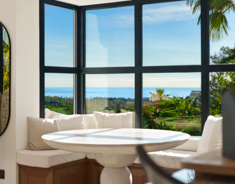 EXCEPTIONAL VILLA WITH OUTSTANDING FEATURES IN NUEVA ANDALUCÍA