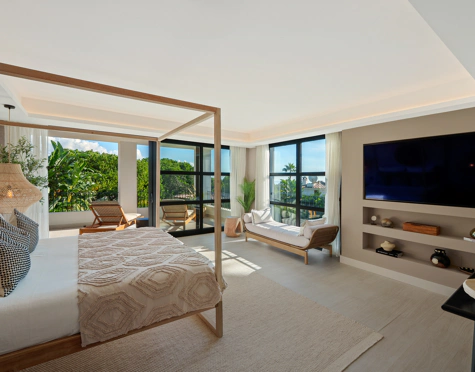 EXCEPTIONAL VILLA WITH OUTSTANDING FEATURES IN NUEVA ANDALUCÍA
