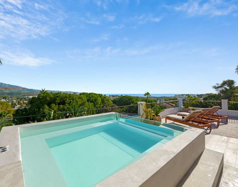 EXCEPTIONAL VILLA WITH OUTSTANDING FEATURES IN NUEVA ANDALUCÍA