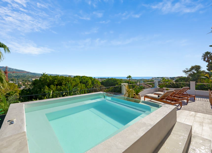 EXCEPTIONAL VILLA WITH OUTSTANDING FEATURES IN NUEVA ANDALUCÍA
