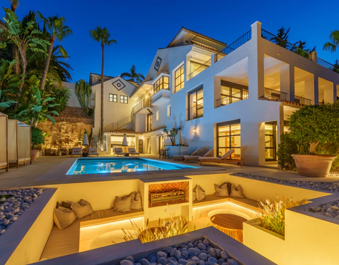 EXCEPTIONAL VILLA WITH OUTSTANDING FEATURES IN NUEVA ANDALUCÍA