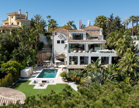 EXCEPTIONAL VILLA WITH OUTSTANDING FEATURES IN NUEVA ANDALUCÍA