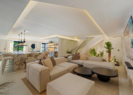 EXCEPTIONAL VILLA WITH OUTSTANDING FEATURES IN NUEVA ANDALUCÍA