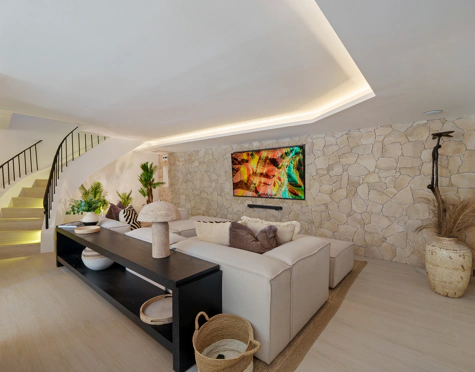 EXCEPTIONAL VILLA WITH OUTSTANDING FEATURES IN NUEVA ANDALUCÍA