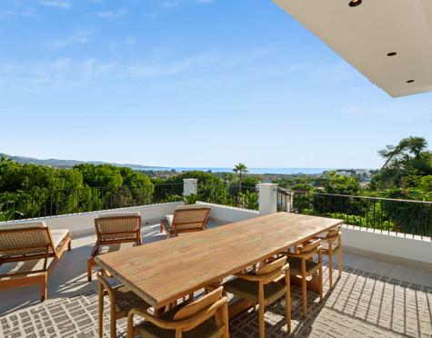 EXCEPTIONAL VILLA WITH OUTSTANDING FEATURES IN NUEVA ANDALUCÍA