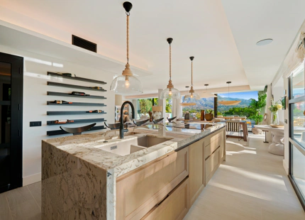 EXCEPTIONAL VILLA WITH OUTSTANDING FEATURES IN NUEVA ANDALUCÍA