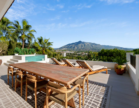 EXCEPTIONAL VILLA WITH OUTSTANDING FEATURES IN NUEVA ANDALUCÍA