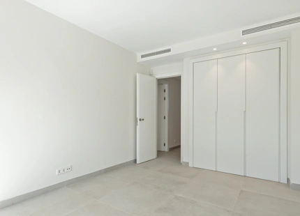 LUXURY SEMI-DETACHED VILLA IN SAN PEDRO DE ALCÁNTARA