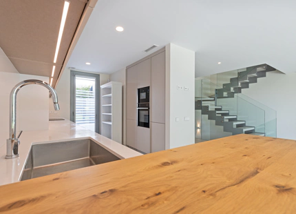 LUXURY SEMI-DETACHED VILLA IN SAN PEDRO DE ALCÁNTARA