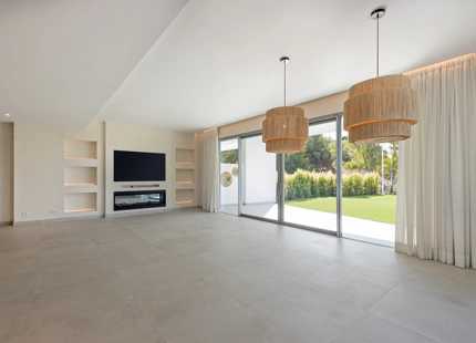LUXURY SEMI-DETACHED VILLA IN SAN PEDRO DE ALCÁNTARA