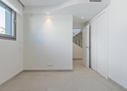 LUXURY SEMI-DETACHED VILLA IN SAN PEDRO DE ALCÁNTARA