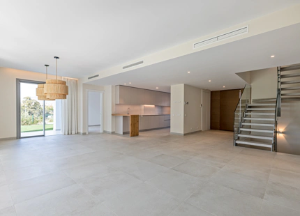 LUXURY SEMI-DETACHED VILLA IN SAN PEDRO DE ALCÁNTARA