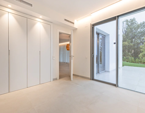 LUXURY SEMI-DETACHED VILLA IN SAN PEDRO DE ALCÁNTARA