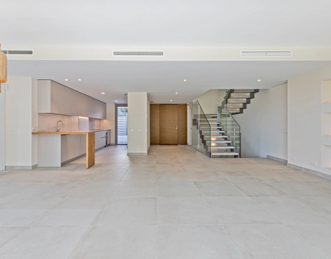LUXURY SEMI-DETACHED VILLA IN SAN PEDRO DE ALCÁNTARA